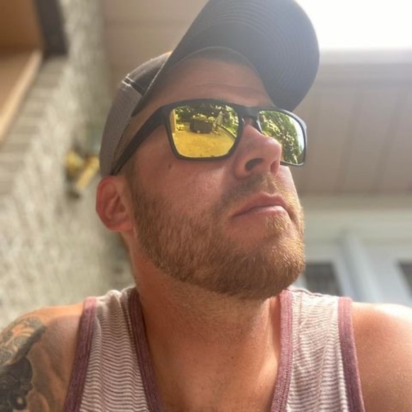 Meet your Posher, Brian - Picture 1 of 1